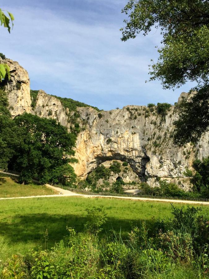 Готель Le Manoir Du Raveyron Валлон-Пон-д'Арк Екстер'єр фото